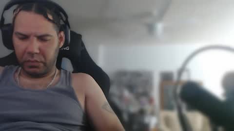 simplyfaded online show from 11.22.25