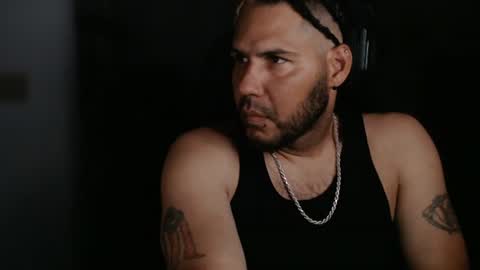 simplyfaded online show from 07.04.26