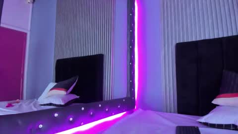 alondra_tits online show from 11.27.25