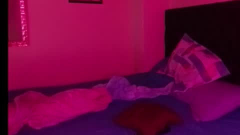 Snapshot of alondracc chatting on 01.11.26 Contreras online show from 01.11.26