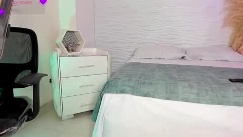 ALONDRA CUTE online show from 04.13.26