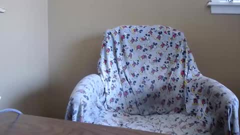 Snapshot of aloneandjustme chatting on 03.09.25 JustMe online show from 03.09.25