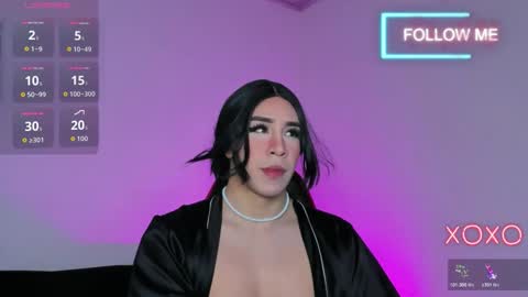 Hazel Bowie online show from 01.18.26