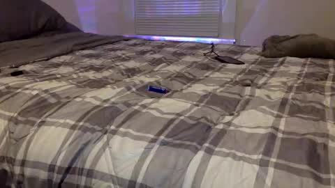 ALongwhitedick online show from 11.24.25