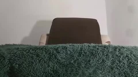 Snapshot of alotofcream chatting on 11.25.25 alotofcream4u online show from 11.25.25