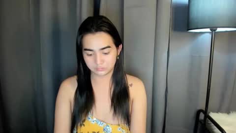 Snapshot of alovelydollnica chatting on 12.19.24 alovelydollnica online show from 12.19.24