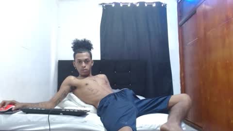 Snapshot of alpha_bs03 chatting on 11.24.25 alpha_bs03 online show from 11.24.25