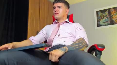 alpha_dominus_ online show from 11.10.25