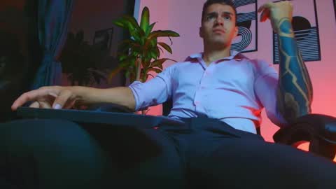 alpha_dominus_ online show from 04.10.26