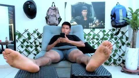 Snapshot of alpha_pprs chatting on 12.14.24 Alpha pprs online show from 12.14.24