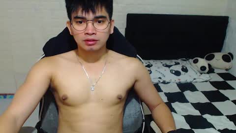 Snapshot of alpha_rider chatting on 12.10.24 Angelo online show from 12.10.24