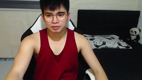 Snapshot of alpha_rider chatting on 03.12.25 Angelo online show from 03.12.25