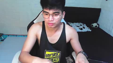 Snapshot of alpha_rider chatting on 10.22.25 Angelo online show from 10.22.25