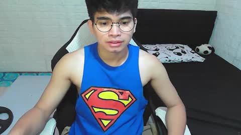 Snapshot of alpha_rider chatting on 10.31.25 Angelo online show from 10.31.25