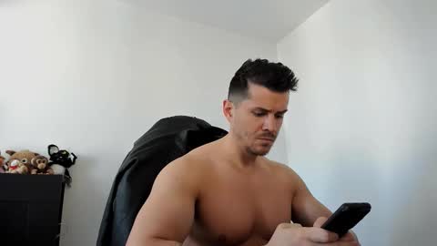 LeatherMaster online show from 03.10.26