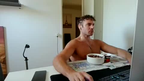 Snapshot of alphah_hunk chatting on 06.17.26 alphah_hunk online show from 06.17.26