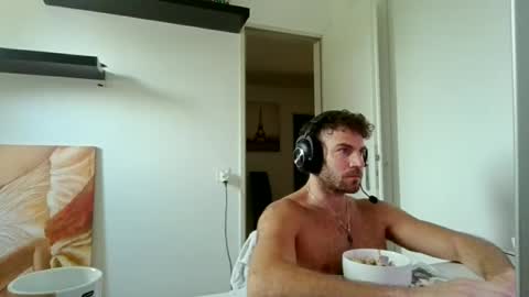 Snapshot of alphah_hunk chatting on 06.30.26 alphah_hunk online show from 06.30.26