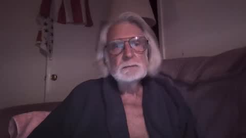 AlphaUniform online show from 11.22.25