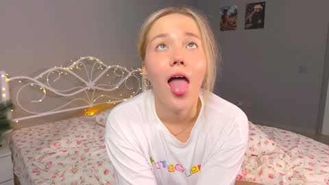 Amelia NEXT STREAM  online show from 01.11.25