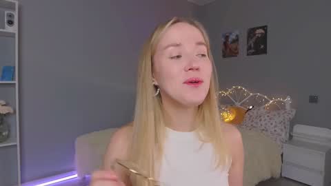 Amelia NEXT STREAM  online show from 01.22.25