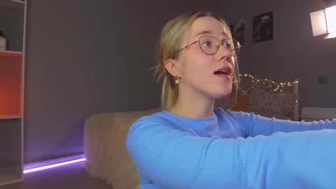 Amelia NEXT STREAM  online show from 02.16.25