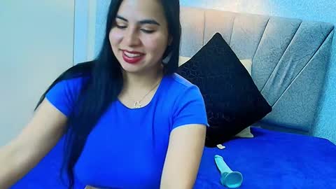   A L Y  online show from 09.11.25