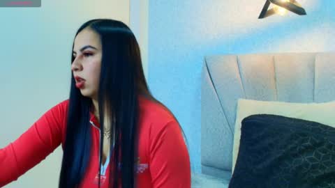   A L Y  online show from 10.07.25