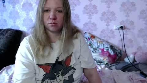 Snapshot of alya764770 chatting on 06.15.26 alya764770 online show from 06.15.26