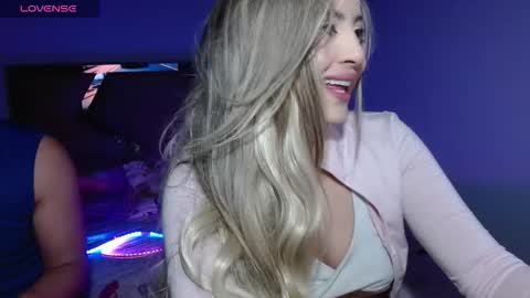 alyce__ online show from 03.03.26