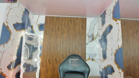 ALYCE  online show from 04.06.26