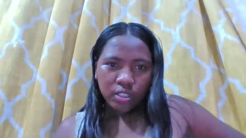 alydiah816442 online show from 04.13.26