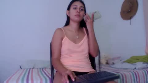 Snapshot of alyson0001 chatting on 01.23.25 allyson online show from 01.23.25