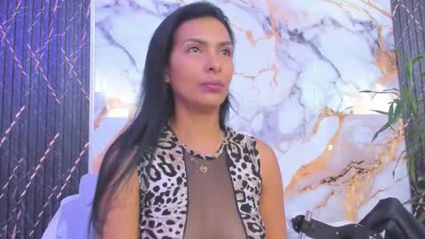 alyson__a online show from 11.04.25