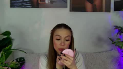 Alyson online show from 04.06.26