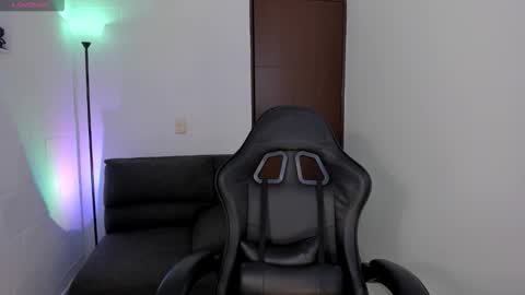 Alyson online show from 10.28.25