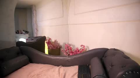 Snapshot of alyssa_joness chatting on 05.29.26 alyssa_joness online show from 05.29.26