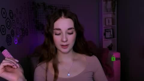 alyssamoan online show from 12.16.25