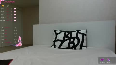 Snapshot of alyssasporty chatting on 12.16.25 Alyssa sporty online show from 12.16.25