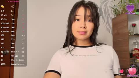 alyssia wolds online show from 12.27.24