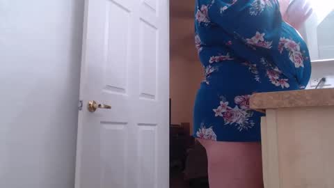 Snapshot of alyssiaamorexo chatting on 01.15.25 Alyssiaamorexo online show from 01.15.25