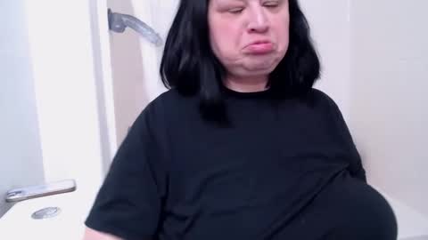 Snapshot of alyssiaamorexo chatting on 02.24.25 Alyssiaamorexo online show from 02.24.25