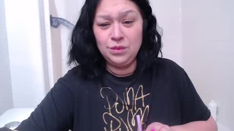 Snapshot of alyssiaamorexo chatting on 03.04.25 Alyssiaamorexo online show from 03.04.25