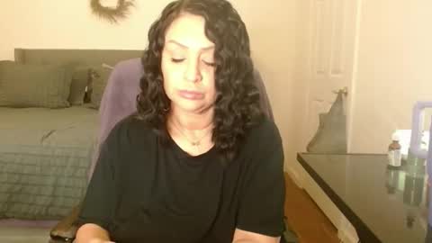 Snapshot of alyssiaamorexo chatting on 11.04.25 Alyssiaamorexo online show from 11.04.25