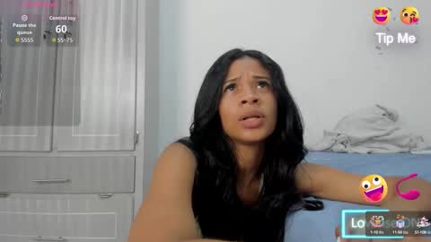 Snapshot of amaia_baez chatting on 09.30.25 AMAIA online show from 09.30.25