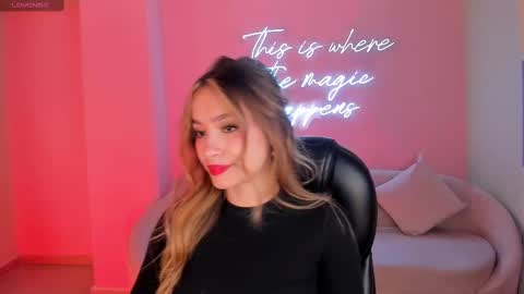 Amaia Haywood online show from 09.19.25