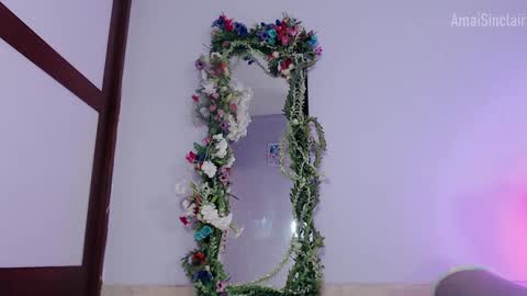 Amai  Sinclair  online show from 01.13.25