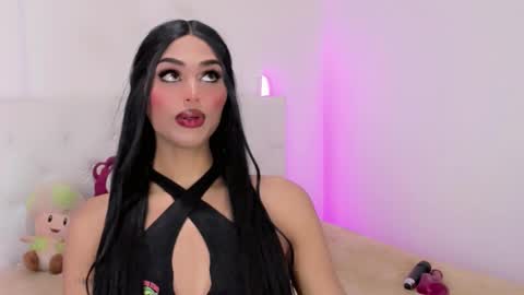 amal_baddel_ online show from 10.28.25