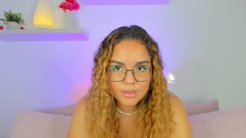 Snapshot of amalia_bennet chatting on 02.06.25 amalia bennet online show from 02.06.25