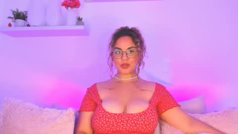 Snapshot of amalia_bennet chatting on 02.19.25 amalia bennet online show from 02.19.25