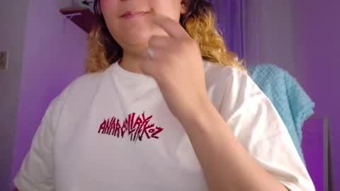 Amalia Im Back See you soon this January 7 at 10 pm Colombia time online show from 12.04.25